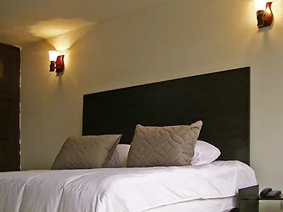 Hotel Chandelier Bogotá